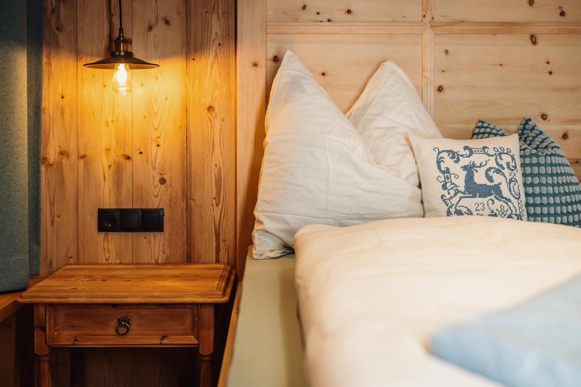 Fuerthermoar Hideaways Kaprun Rum bild